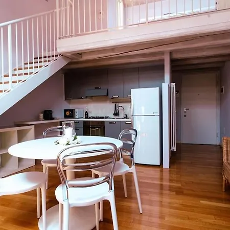 Palladian Penthouse Apartman *